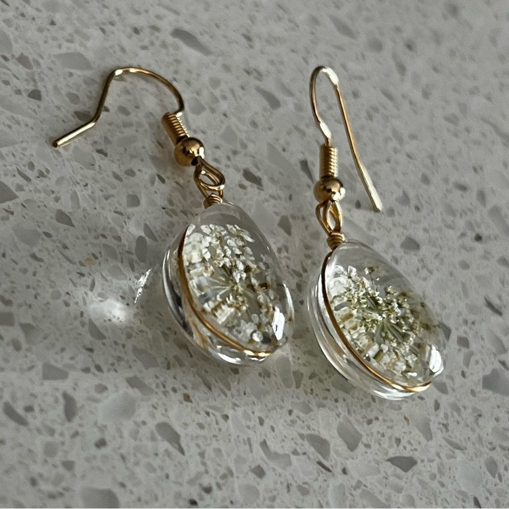 Flower Design Water Drop Earrings